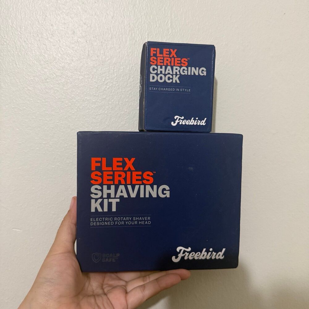 Freebird Flex Series Shaving Kit and Dock Charger